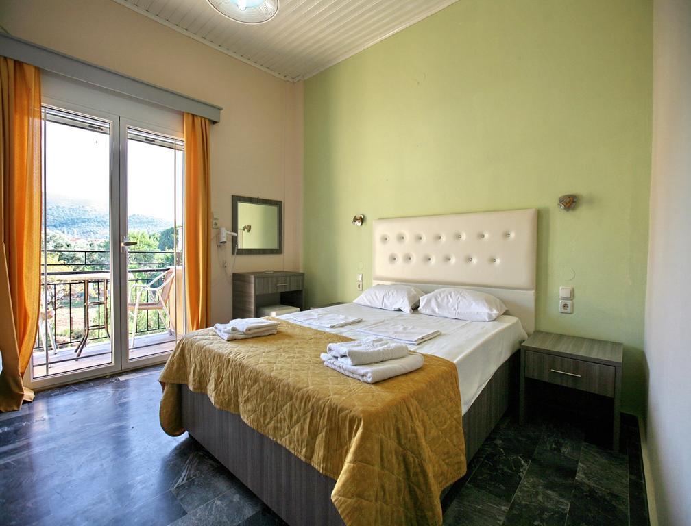 Armonia Studios Anaxos Habitación foto